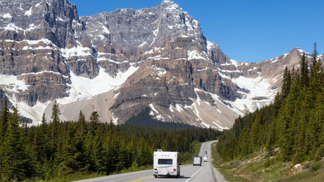 Setting Up Rocksolar's Off-Grid RV Solar System: A Comprehensive Guide