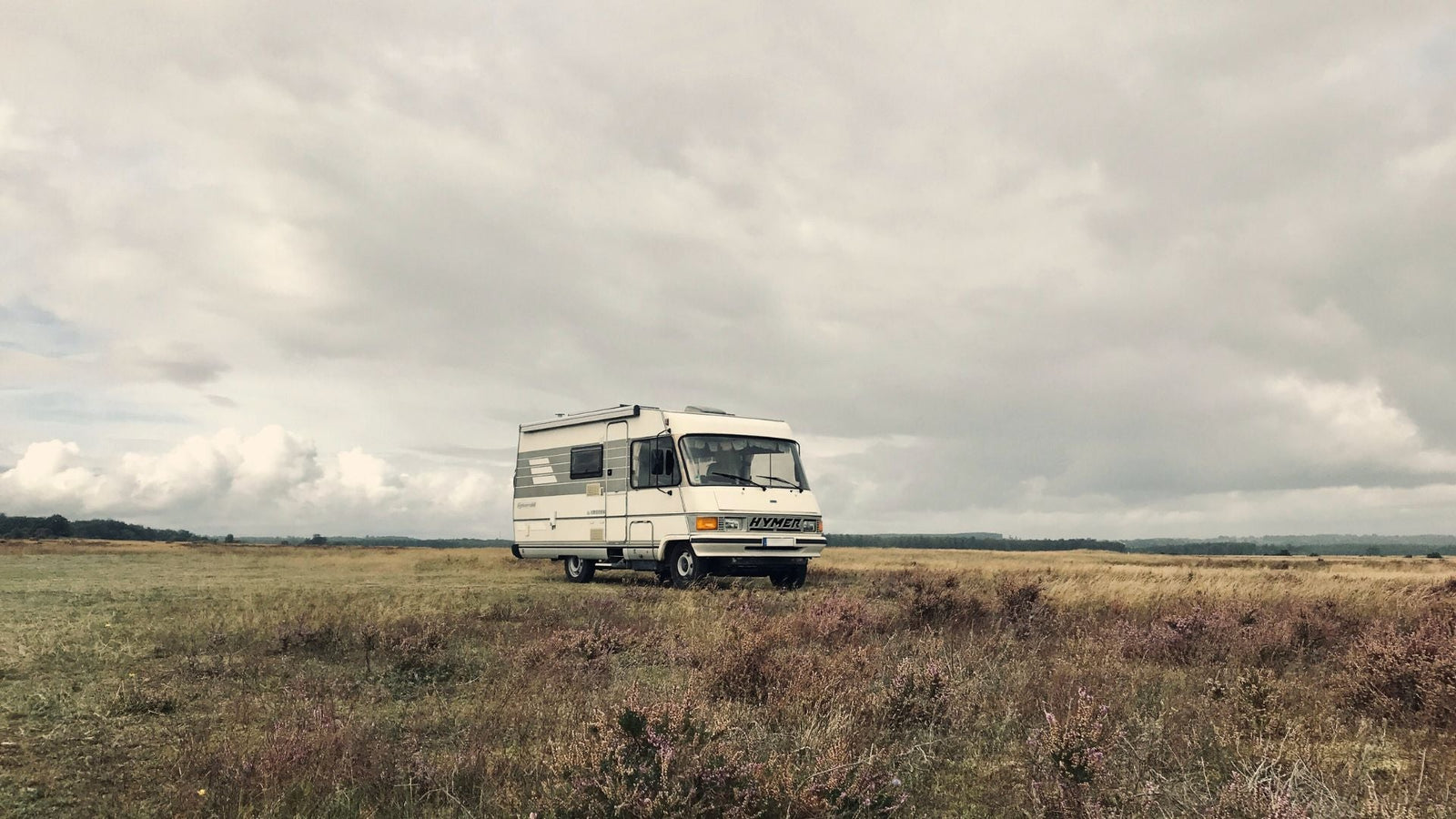 RV Solar Batteries 101: Selecting the Perfect Power Storage for Your Adventurous Journey